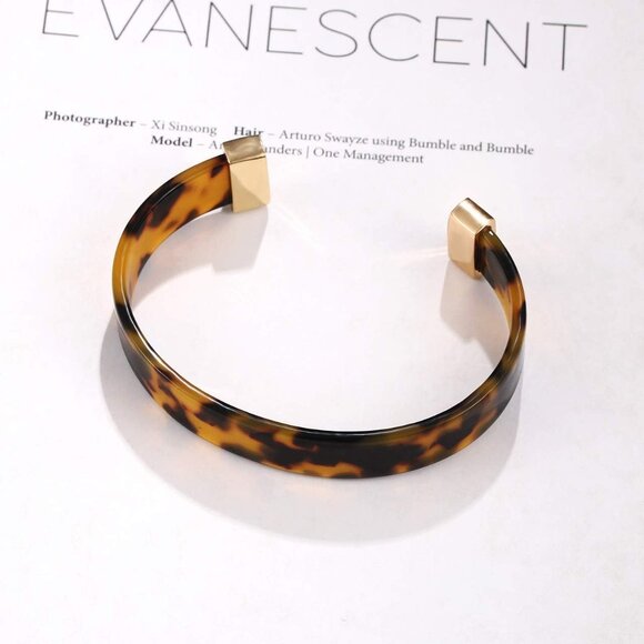 Acrylic Tortoise Shell Cuff Bracelet Lightweight Adjustable Fashion Jewelry - Picture 6 of 6